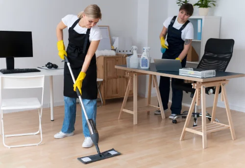 Nettoyage de bureau professionnel à Plomeur