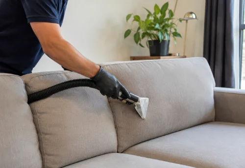 Nettoyage de canapé en profondeur à Plomeur